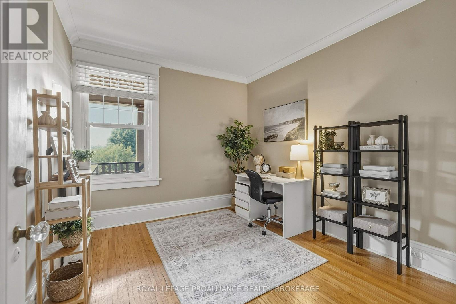 #5 244 BARRIE STREET - Image 20