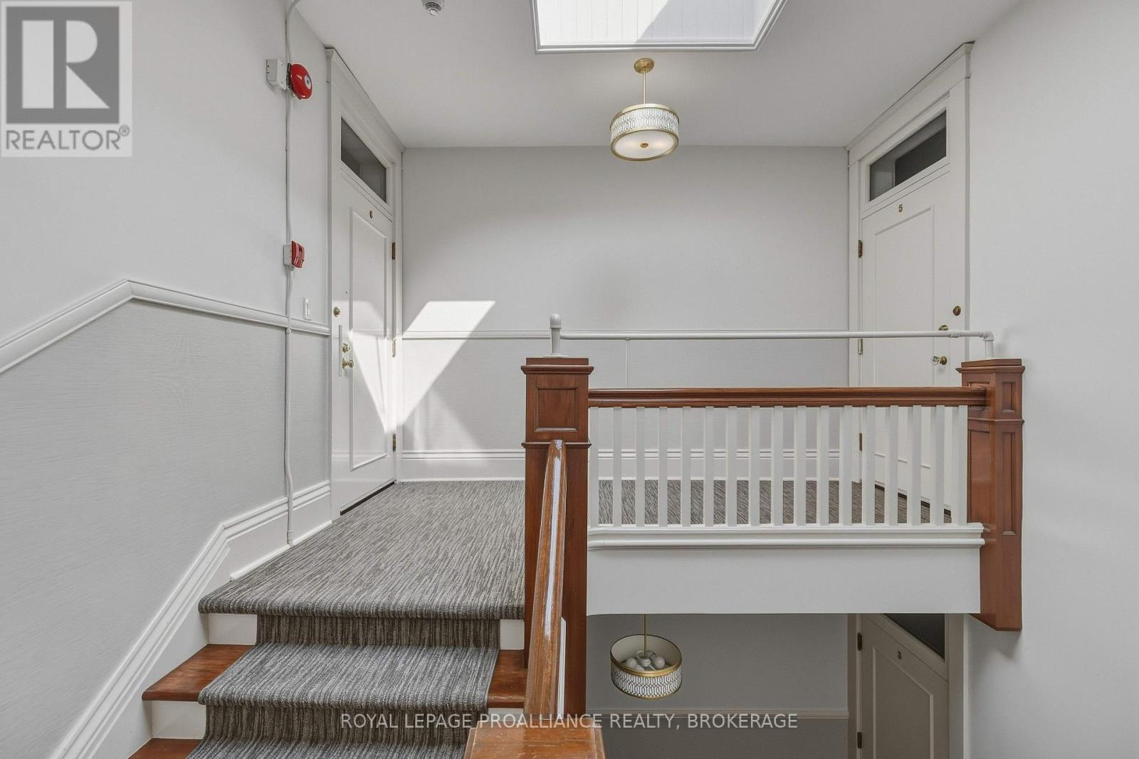 #5 244 BARRIE STREET - Image 38