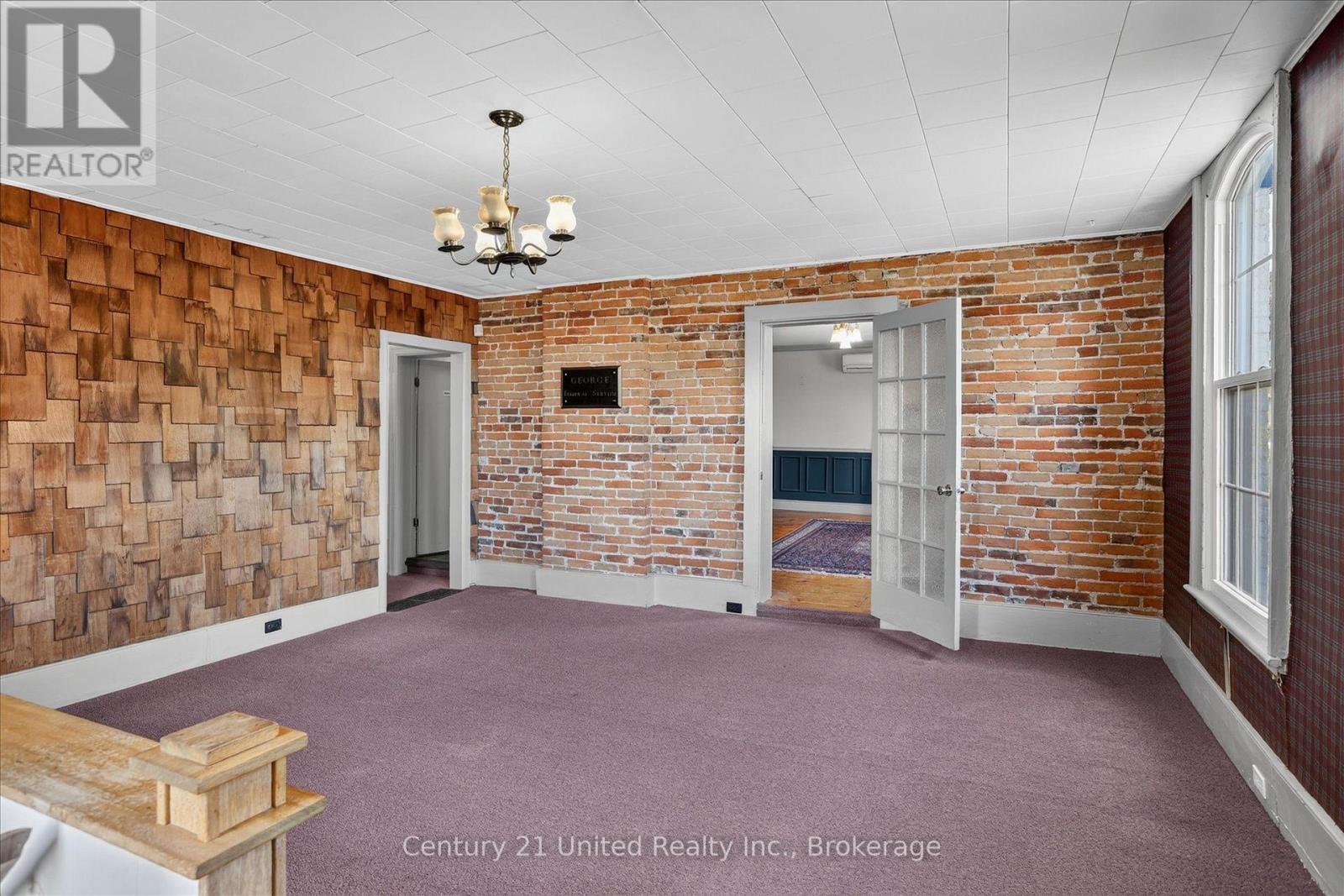 135 Walton Street — photo 17