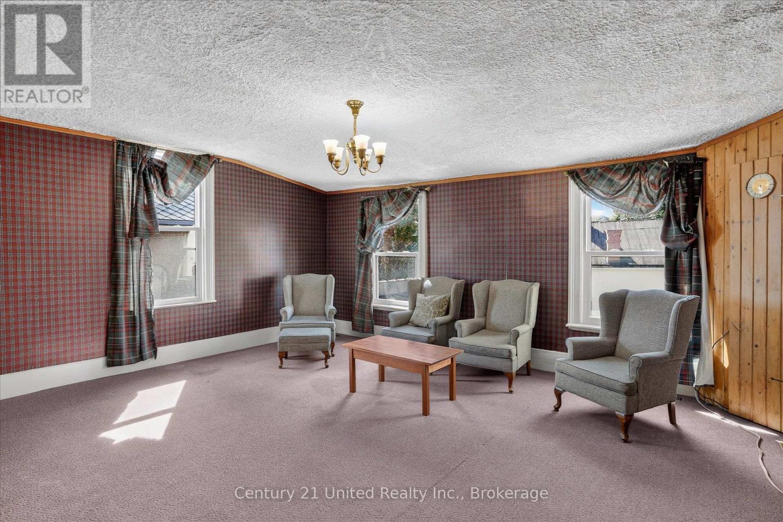 135 Walton Street — photo 19