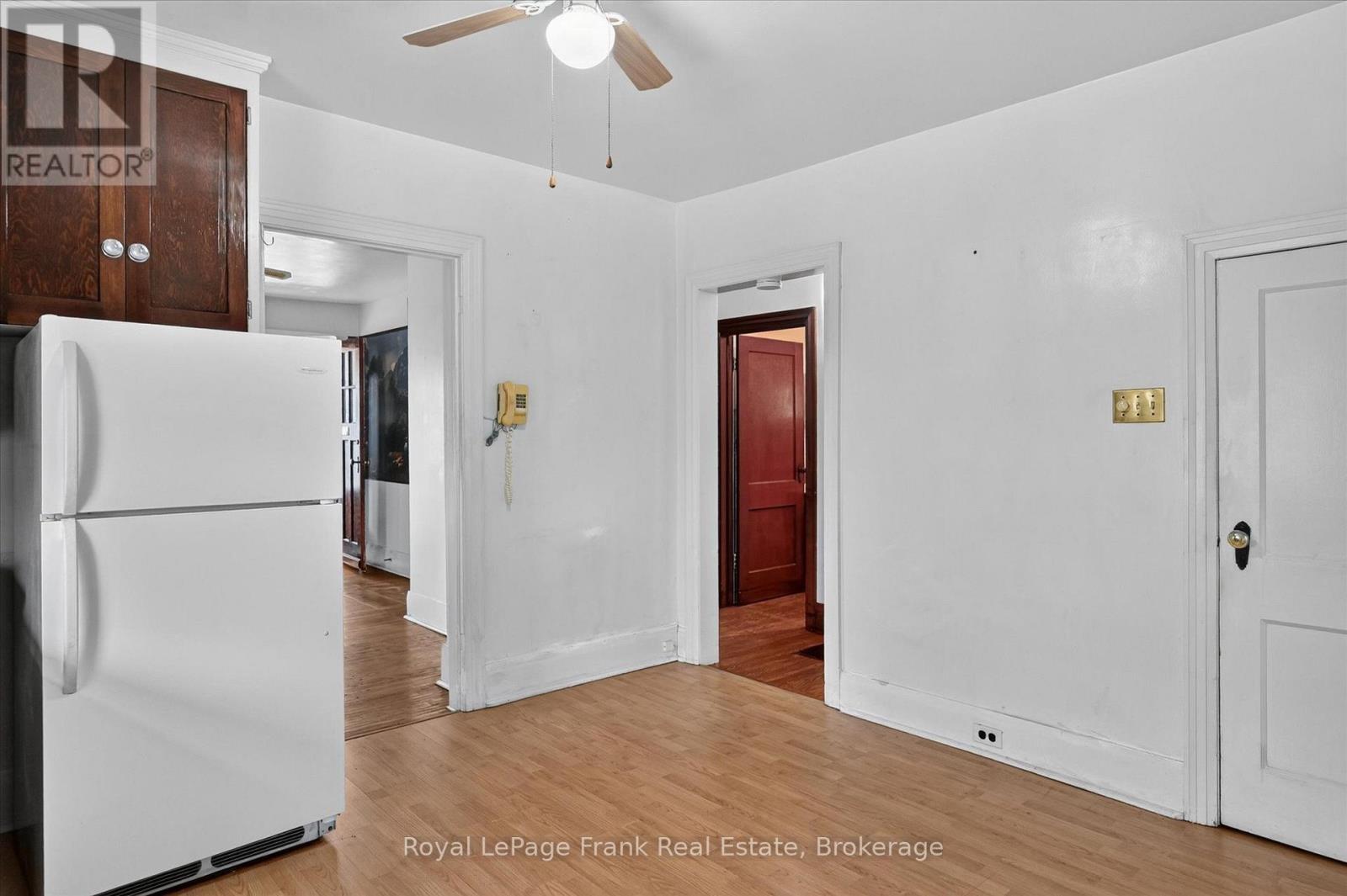 466 EDISON AVENUE - 14