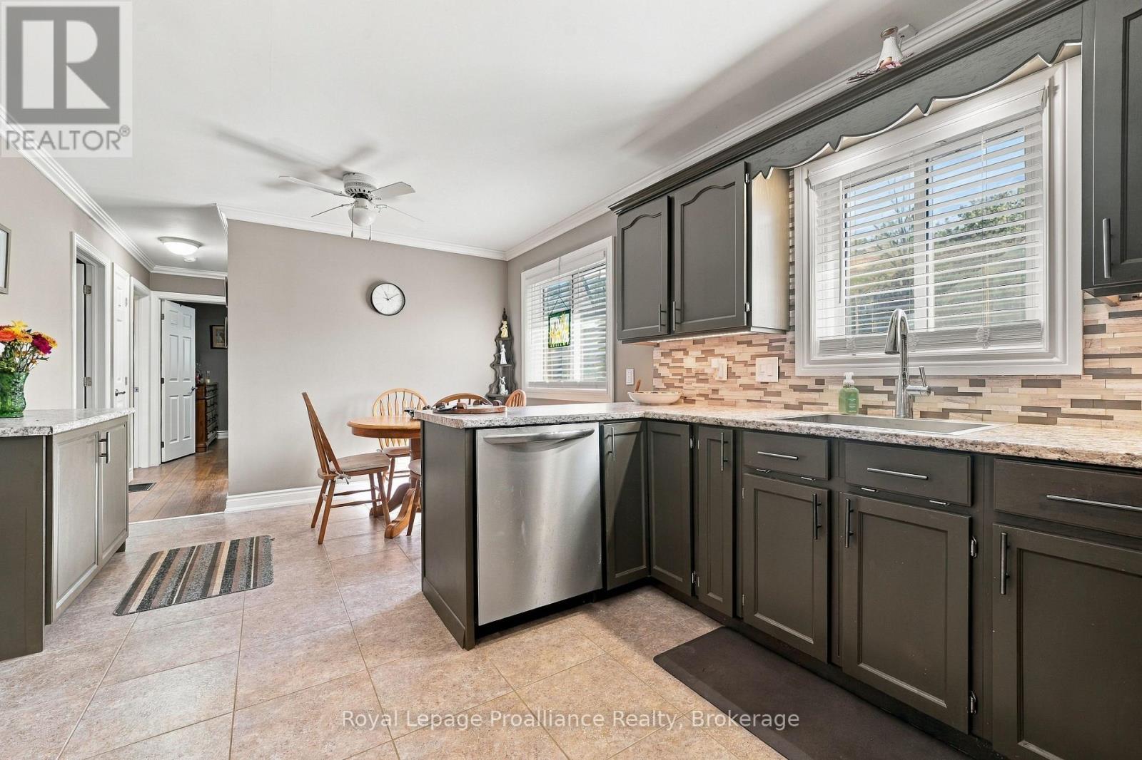 99 WESTWIND CRESCENT - Image 18