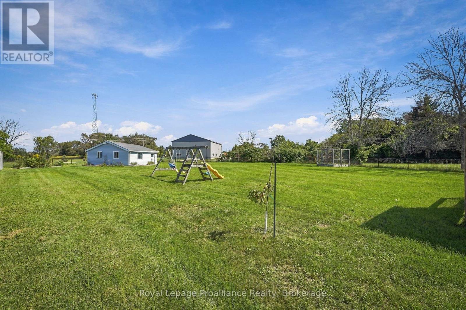 99 WESTWIND CRESCENT - 40