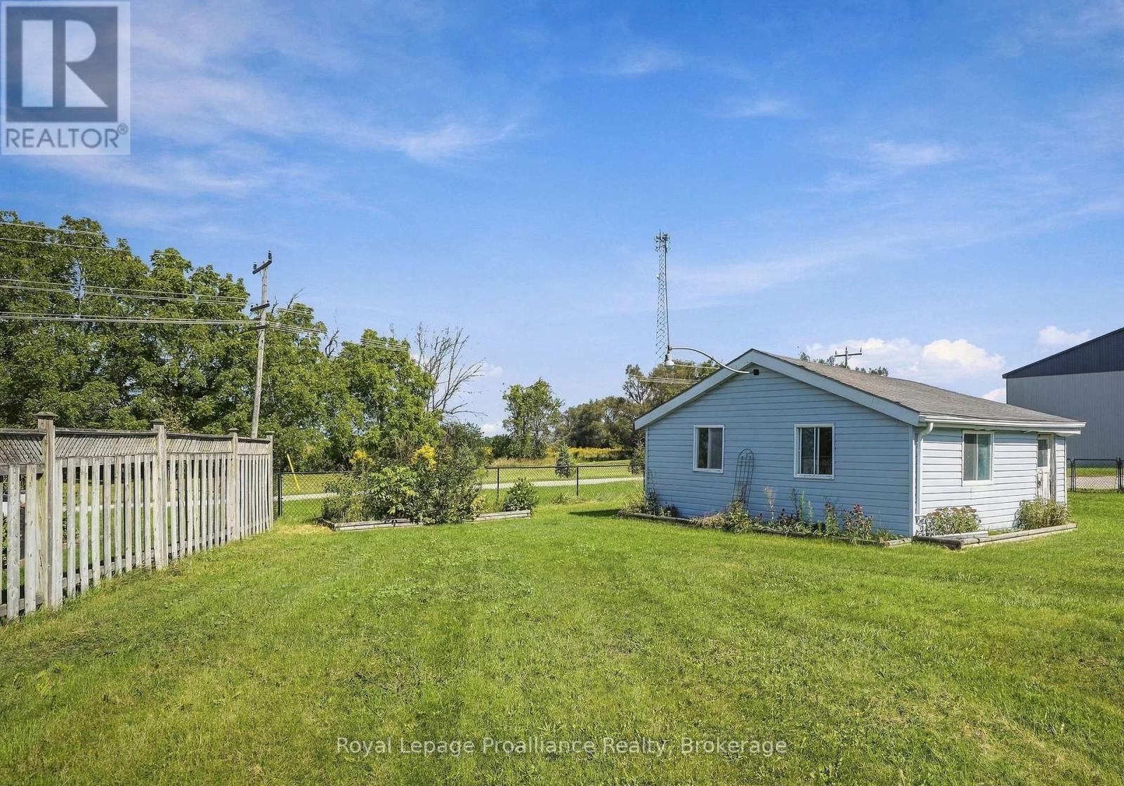 99 WESTWIND CRESCENT - 41