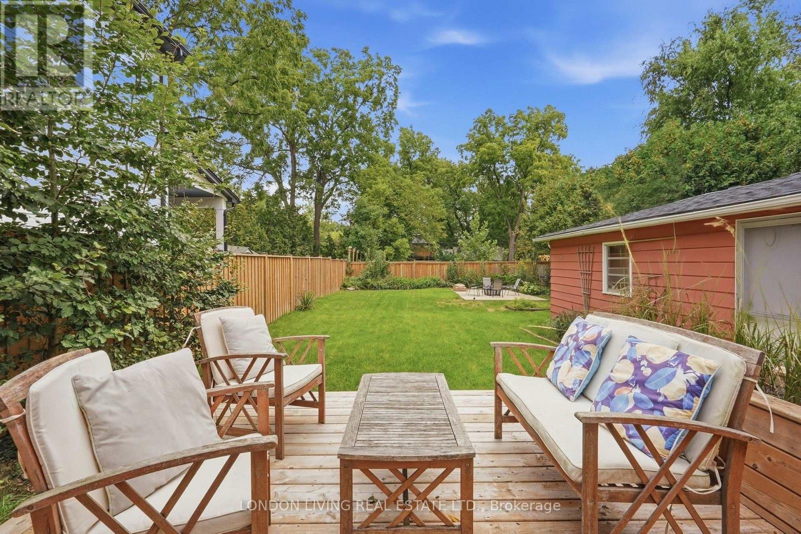 56 DUCHESS AVENUE - 31
