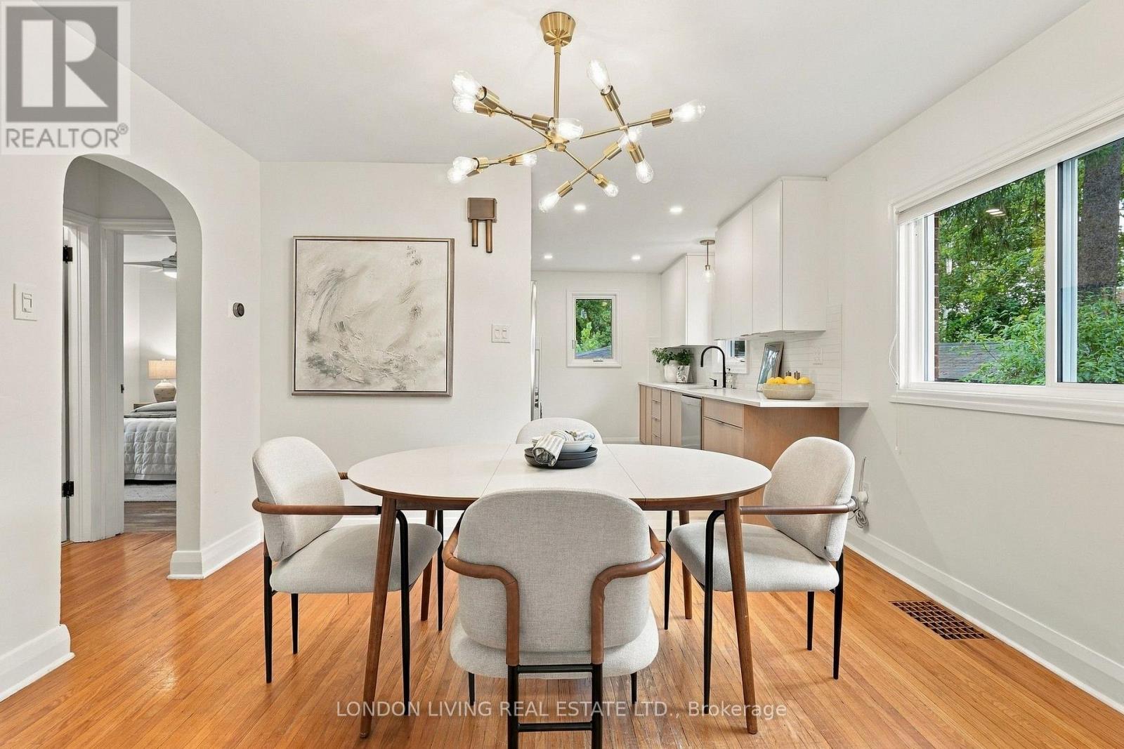 56 DUCHESS AVENUE - 7