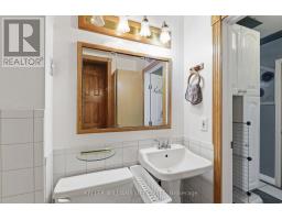 118 Emery Street W, London South, ON N6J1S1 Photo 12