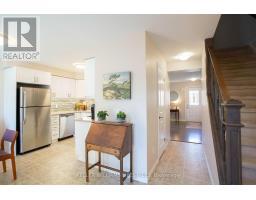 Bedroom - 71 - 1061 Eagletrace Drive, London North, ON N6G0T3 Photo 8