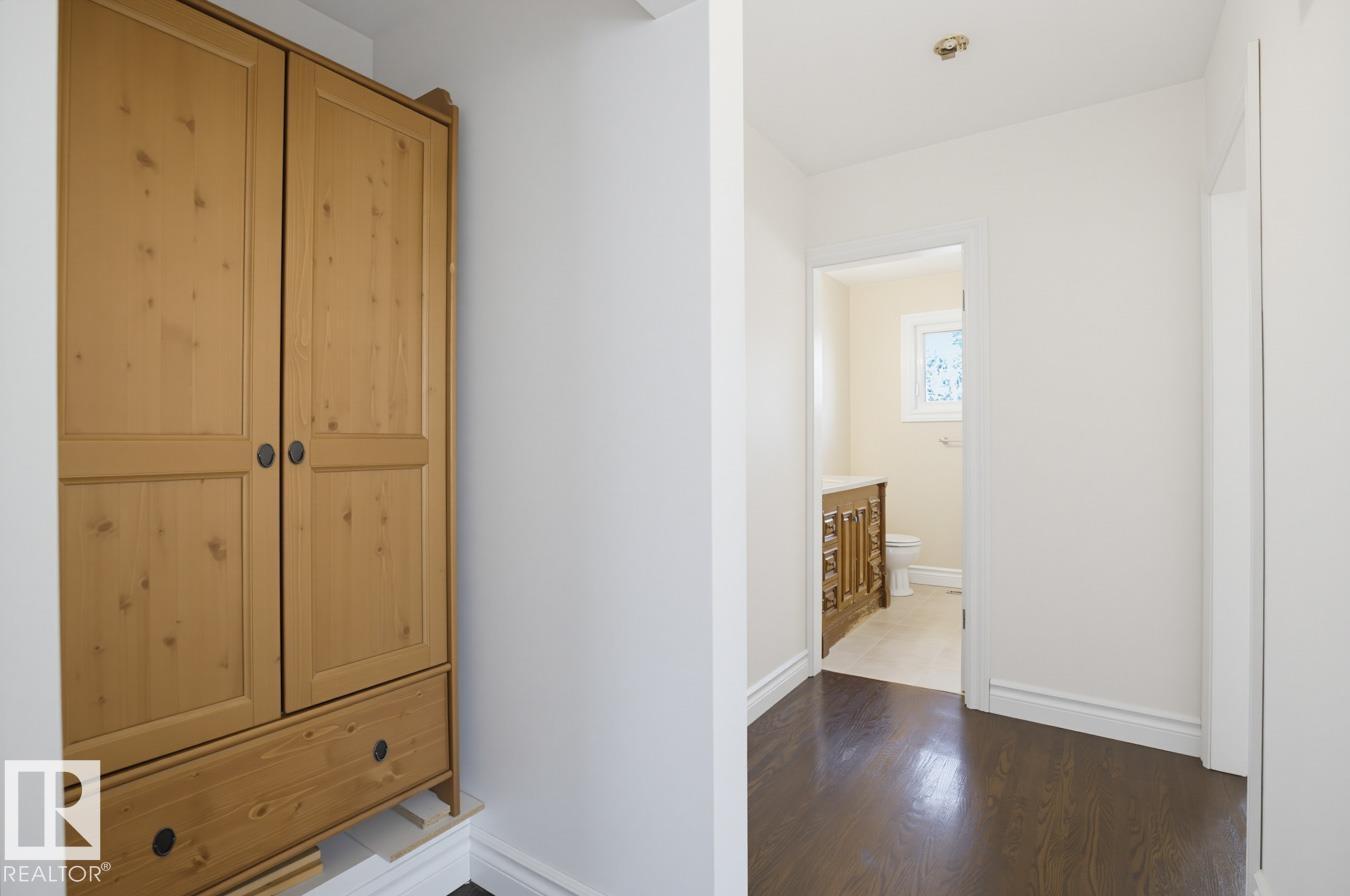 7304 98A AV NW - Image 20