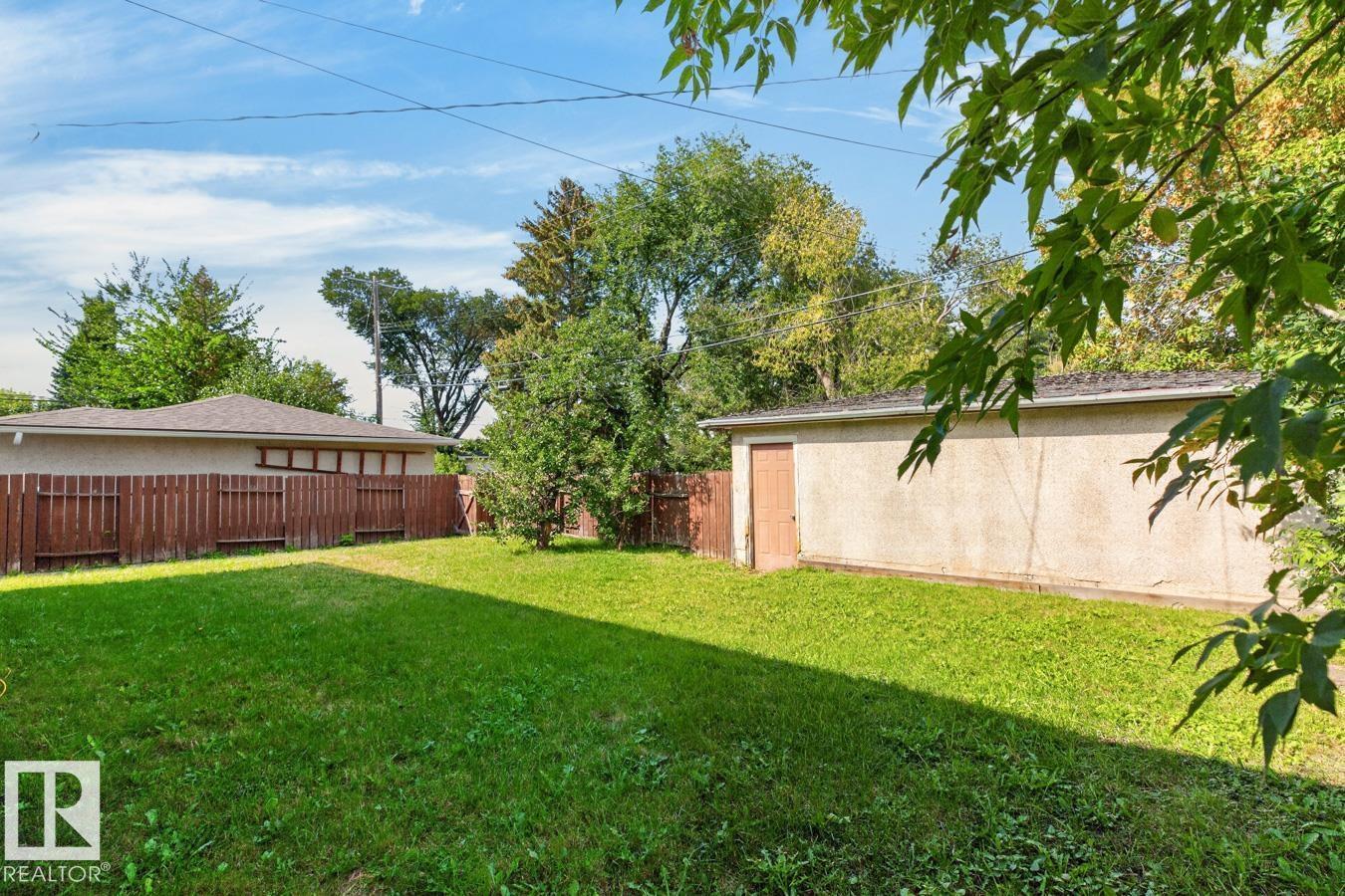 7304 98A AV NW - Image 37