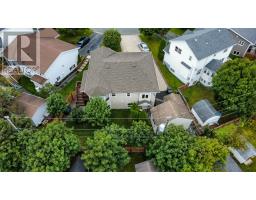 11 Amber Place thumbnail 40