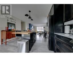 12 Albert Street thumbnail 13
