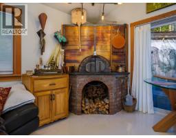 1960 Palumbo Heights Drive, Golden, BC V0A1H4 Photo 12