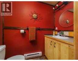 1960 Palumbo Heights Drive, Golden, BC V0A1H4 Photo 23