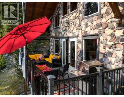 1960 Palumbo Heights Drive, Golden, BC V0A1H4 Photo 31