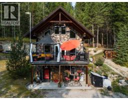 1960 Palumbo Heights Drive, Golden, BC V0A1H4 Photo 40