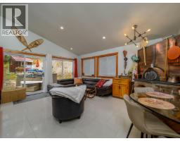 1960 Palumbo Heights Drive, Golden, BC V0A1H4 Photo 11