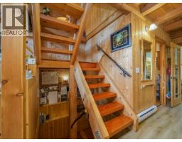 1960 Palumbo Heights Drive, Golden, BC V0A1H4 Photo 18