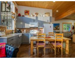 1960 Palumbo Heights Drive, Golden, BC V0A1H4 Photo 46