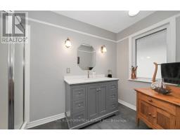 8 Fieldcrest Avenue, Ottawa, ON K2J4W7 Photo 24