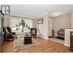 Kitchen - 8 Fieldcrest Avenue, Ottawa, ON K2J4W7 Photo 8