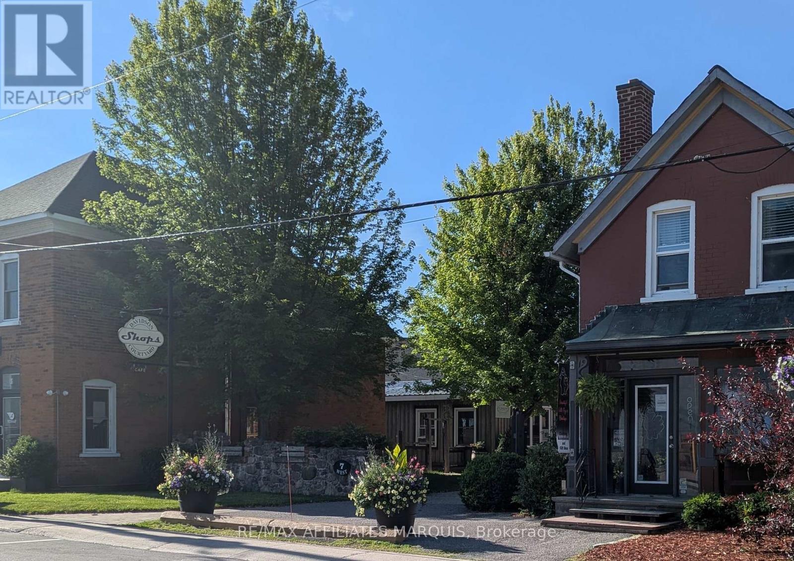 7 RUSSELL STREET W, Smiths Falls — photo 10
