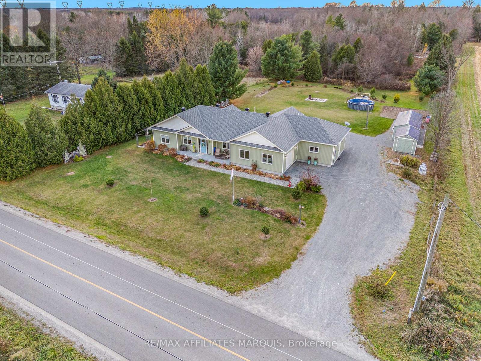 100 SUMMERS Road, Rideau Lakes, Ontario, K0G1E0, Rideau Lakes, Ontario — photo 2 of 5