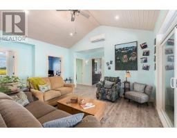 Sunroom - 100 Summers Road, Rideau Lakes, ON K0G1E0 Photo 6
