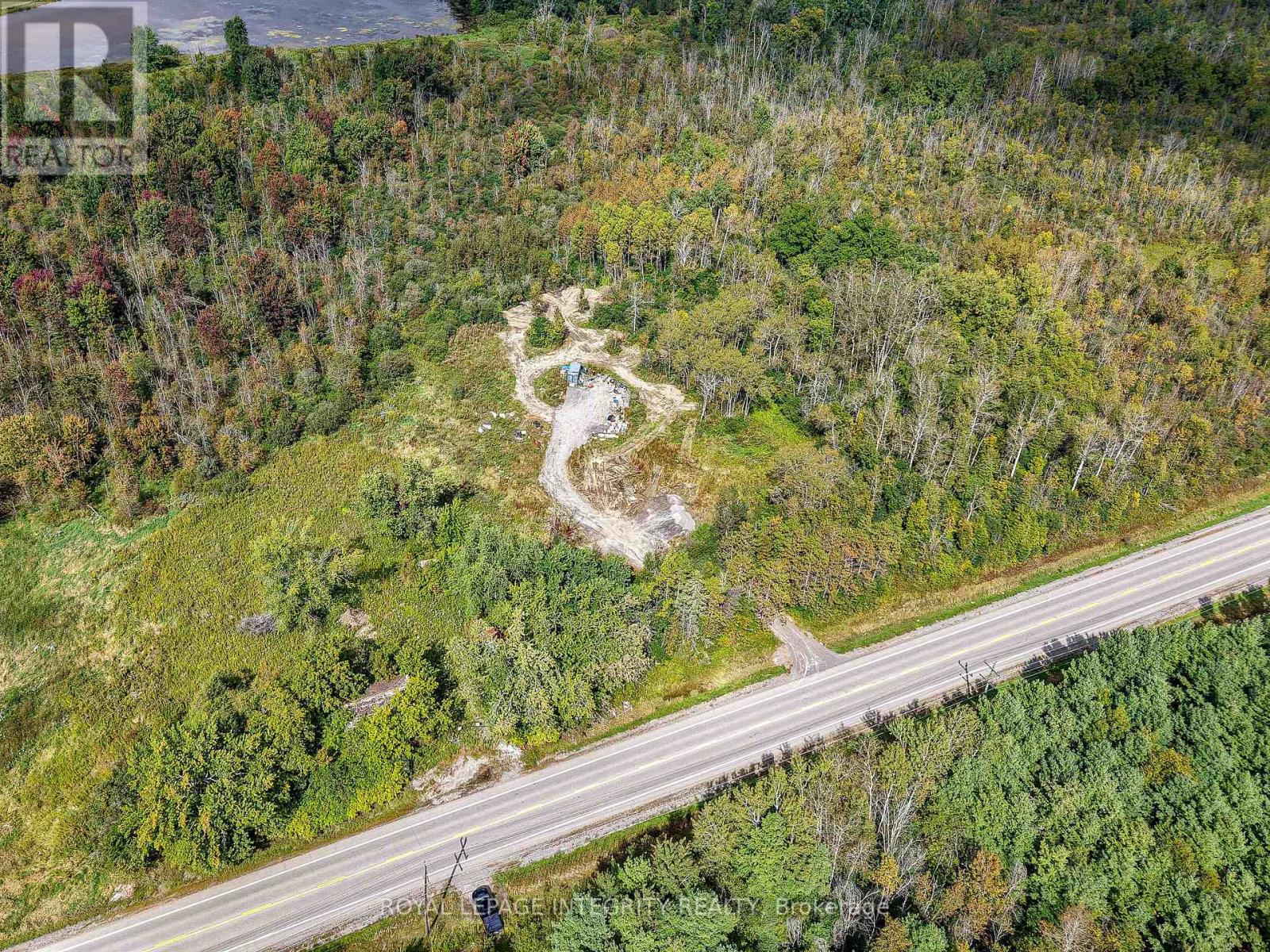 6841 SNAKE ISLAND ROAD photo 6