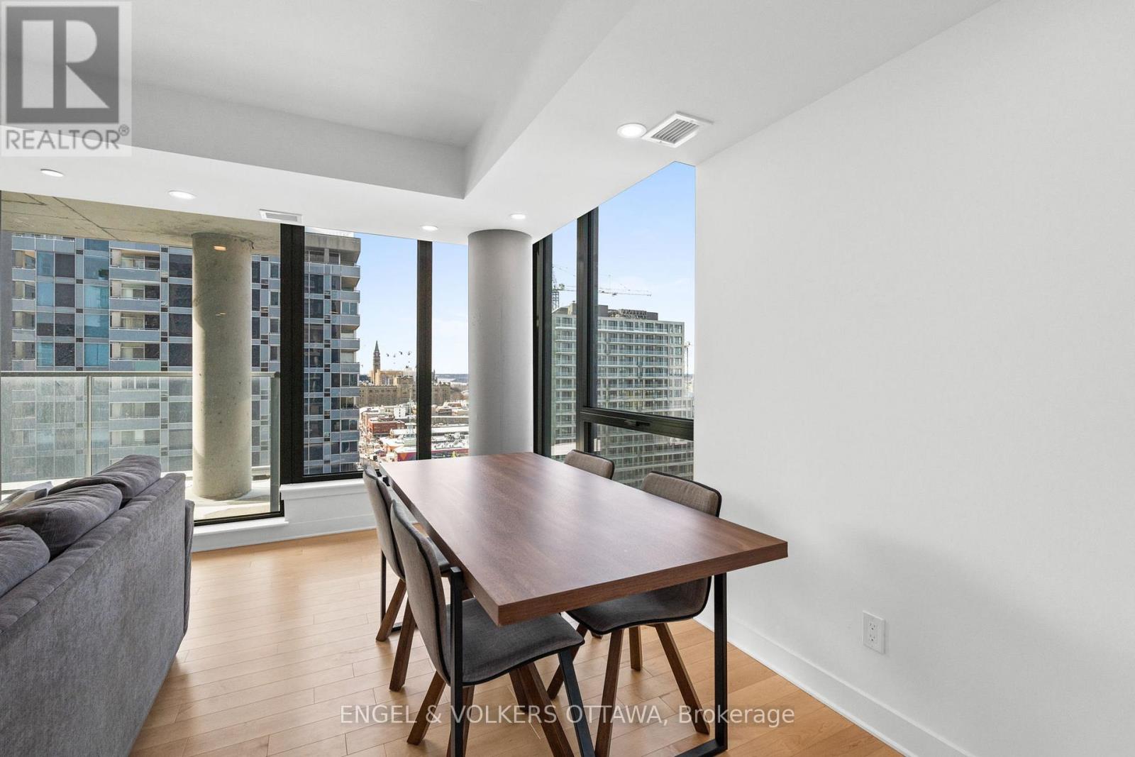 1802 – 180 GEORGE STREET, Ottawa. Luxury613. By Peter Sagos - Image 12