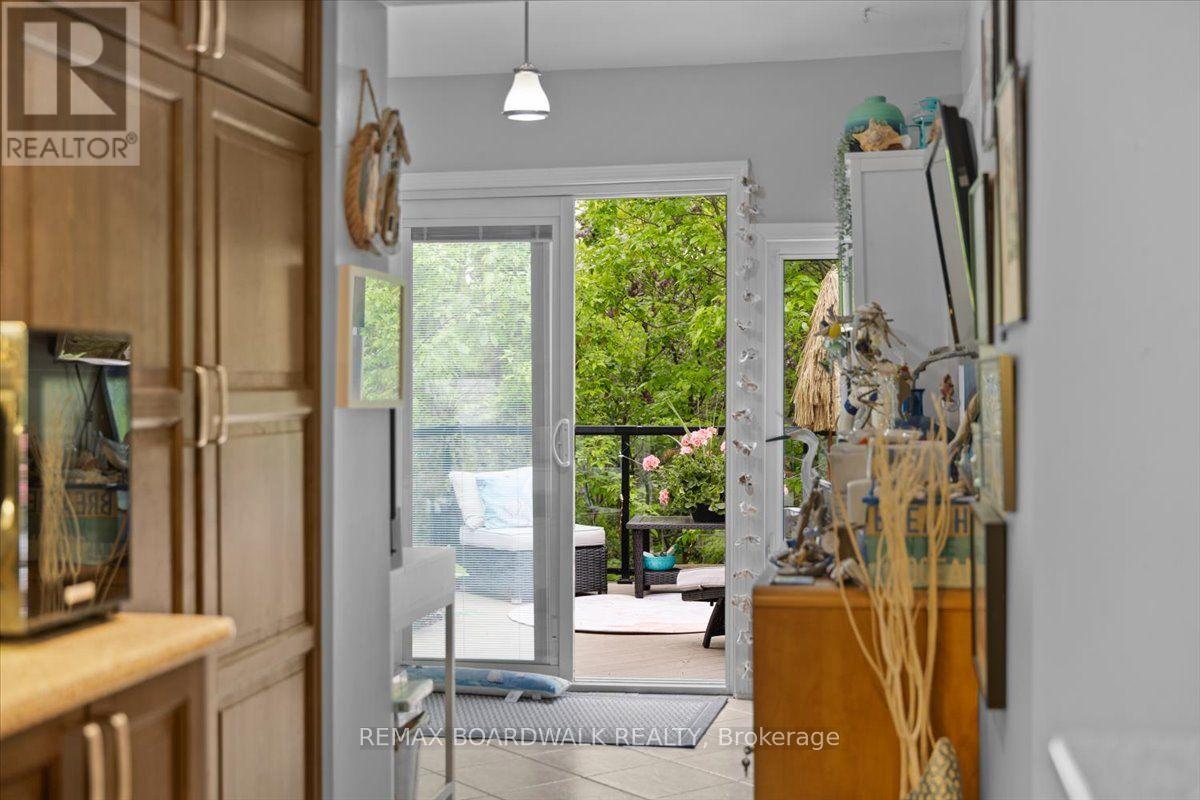 24 HACKETT STREET, Ottawa. Luxury613. By Peter Sagos - Image 32