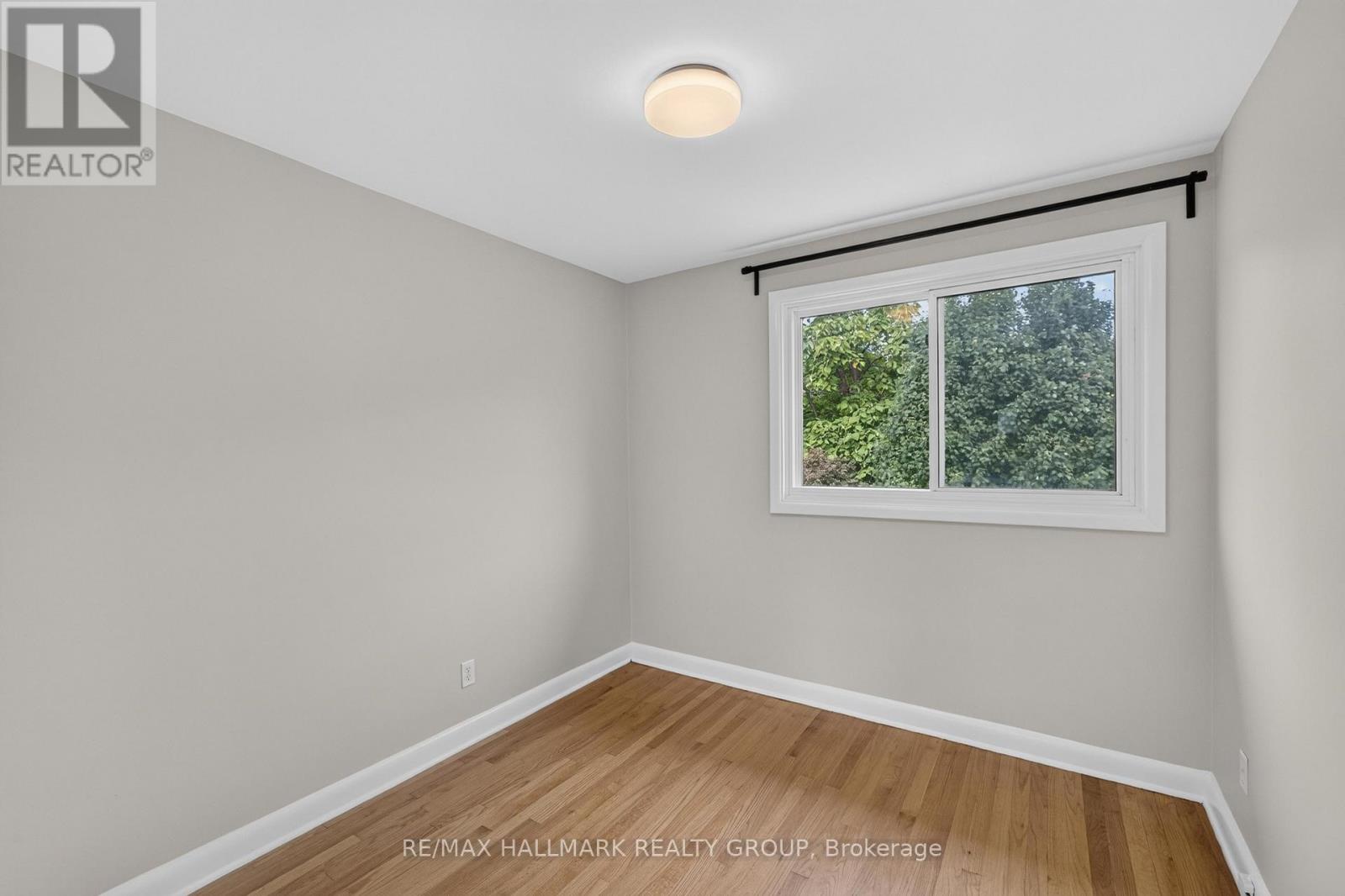 1213 EMPEROR AVENUE photo 20