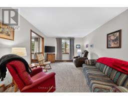 Primary Bedroom - 174 Metcalfe Street, Ingersoll, ON N5C1M9 Photo 8