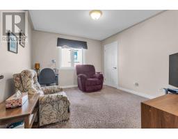 210 Baldwin Street, Tillsonburg, ON N4G5W3 Photo 15