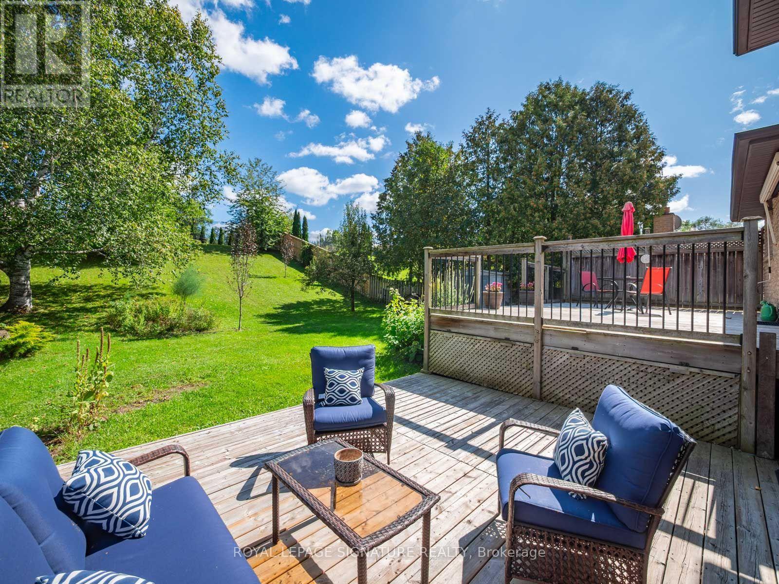 9 BIRCH COURT - 37