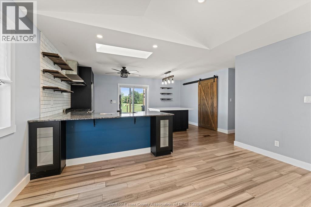 584 PETTYPIECE DRIVE - Image 12