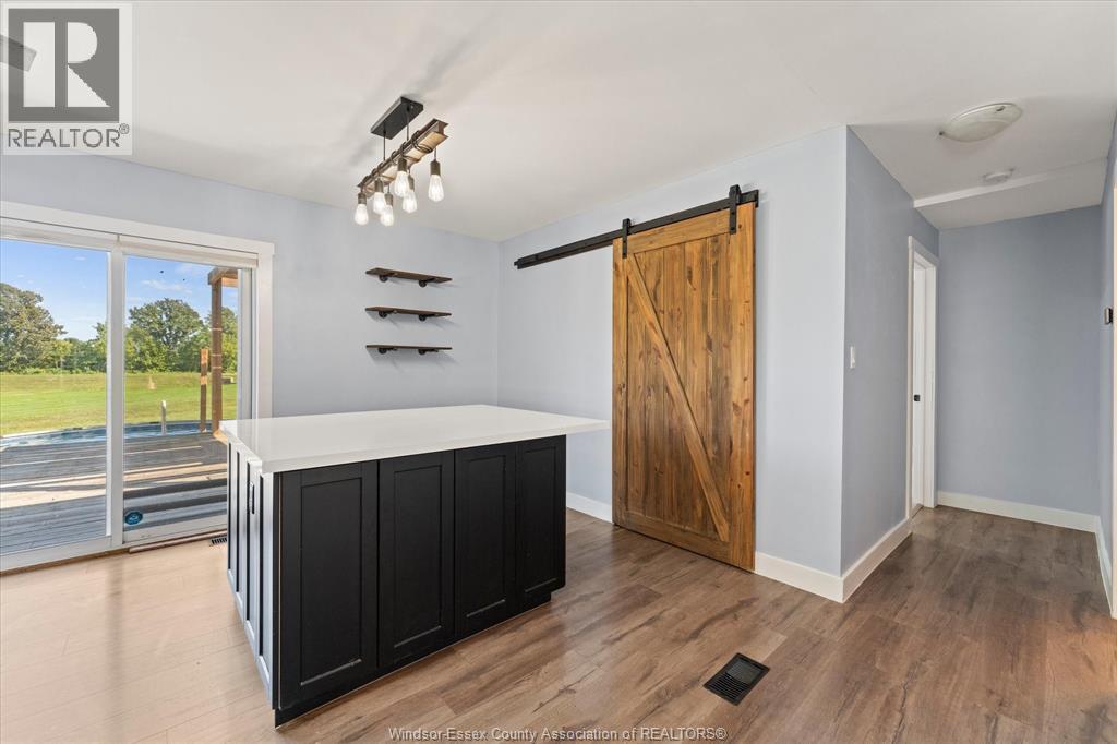 584 PETTYPIECE DRIVE - Image 17