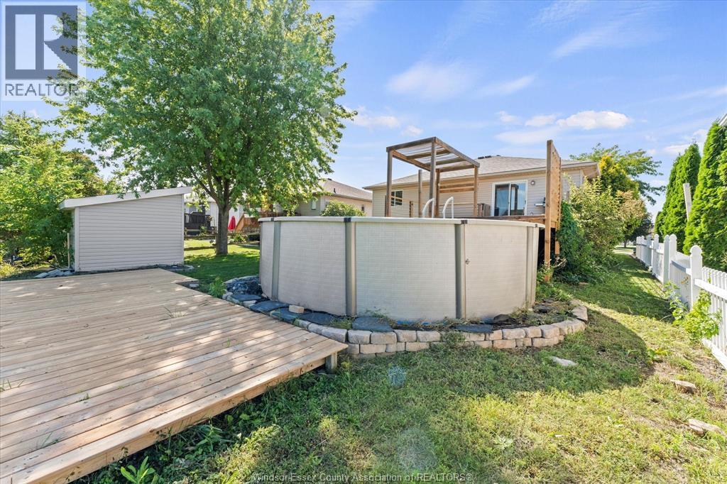 584 PETTYPIECE DRIVE - Image 43