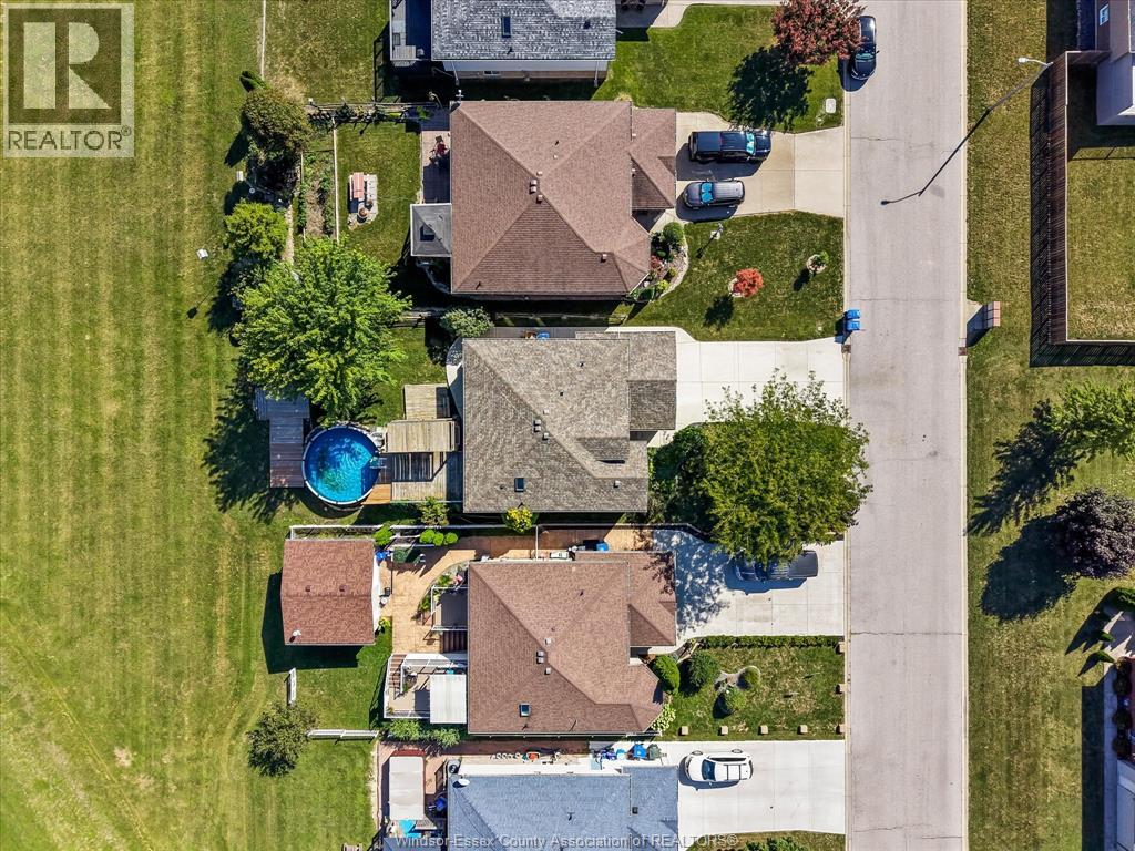 584 PETTYPIECE DRIVE - 50