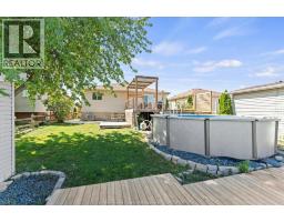 584 Pettypiece Drive, Amherstburg, ON N9V4C9 Photo 42