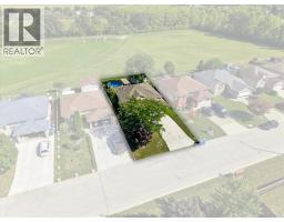 584 Pettypiece Drive, Amherstburg, ON N9V4C9 Photo 49