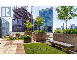 1303 - 33 University Avenue, Toronto, ON M5J2S7 Photo 13