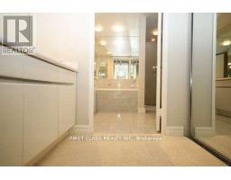 1303 - 33 University Avenue, Toronto, ON M5J2S7 Photo 15