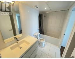 1811 - 85 Queens Wharf Road, Toronto, ON M5V0J9 Photo 10
