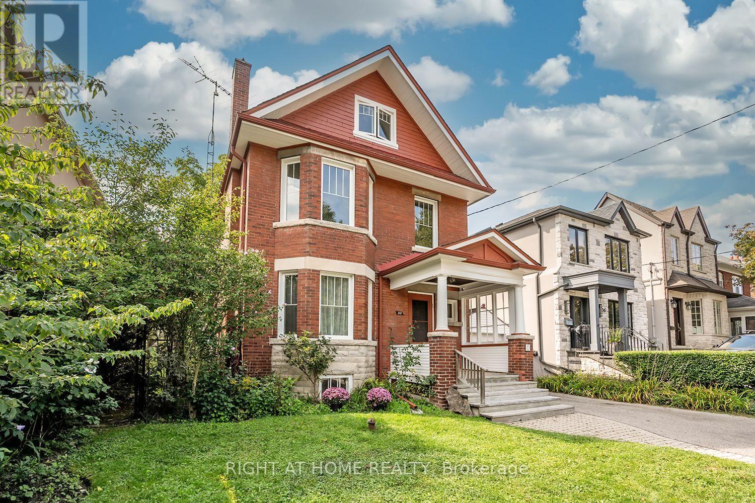 Photo of 32 BELCOURT ROAD
