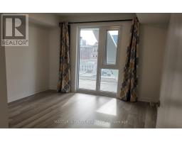 1916 - 230 Simcoe Street S, Toronto, ON M5T1T4 Photo 6
