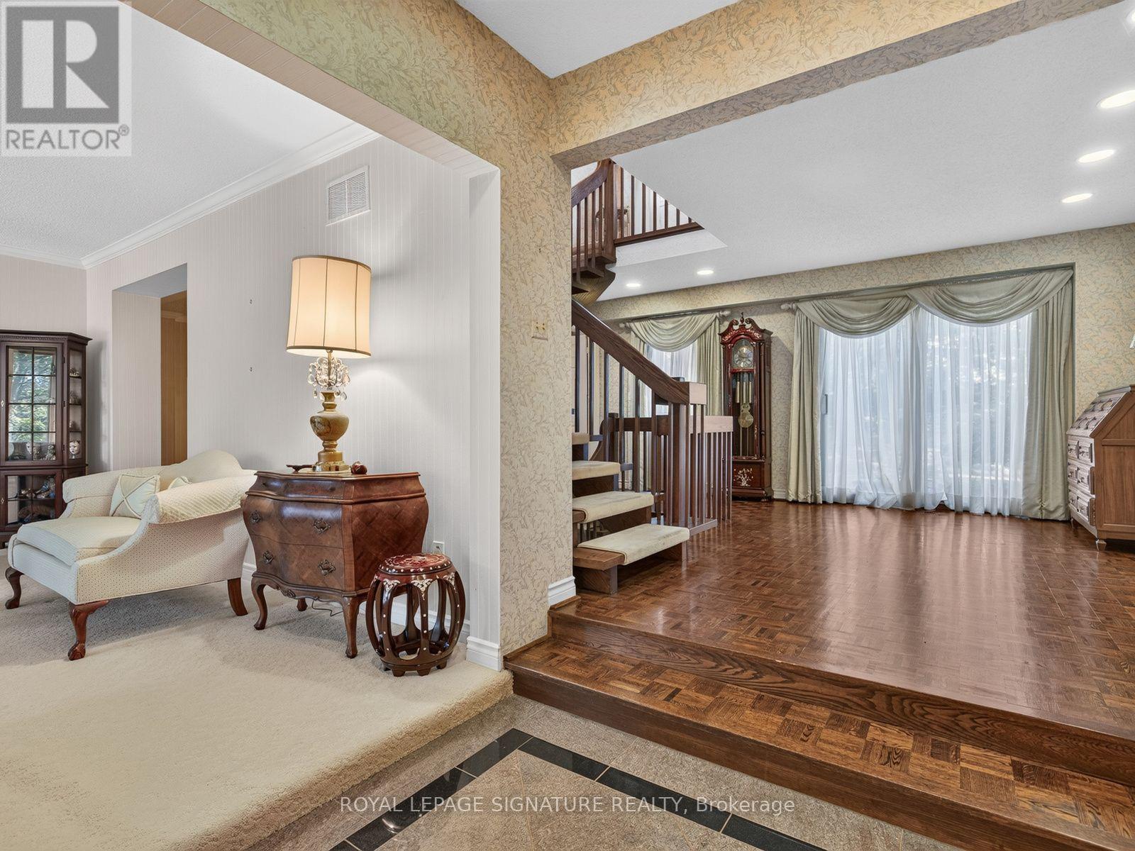 Photo of 11 PARIS COURT