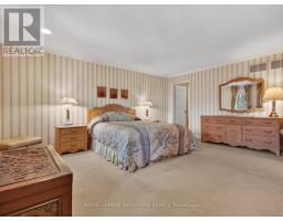 11 Paris Court, Toronto, ON M3A3M6 Photo 18