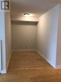 Photo of 1406 - 18 YORKVILLE AVENUE