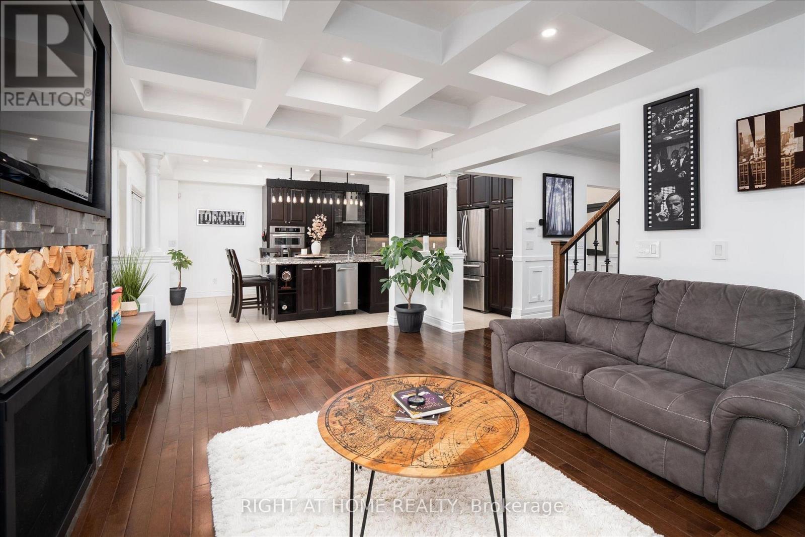 66 Rideout Street, Ajax, ON photo 12